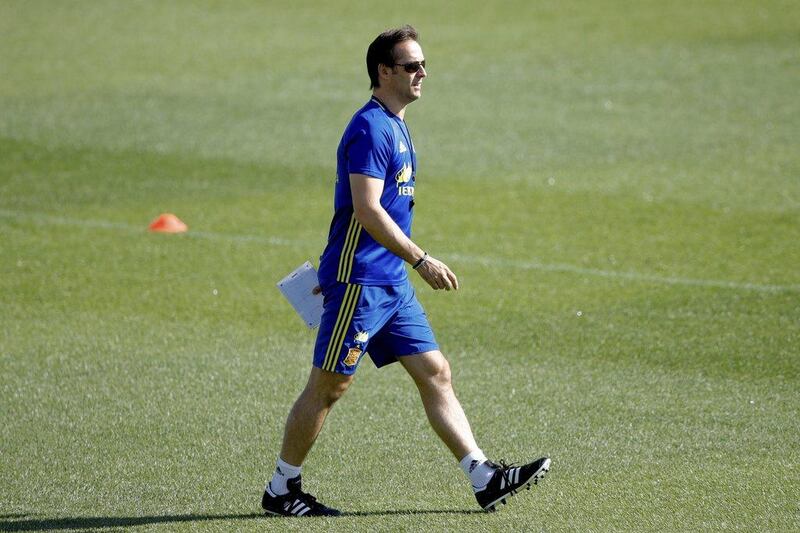 Julen Lopetegui attends the team's training session at Las Rozas, on the outskirts of Madrid, Spain, on September 3, 2016. JuanJo Martin / EPA