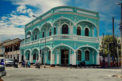 Phuket Old Town. Thae Jirapon / Unsplash