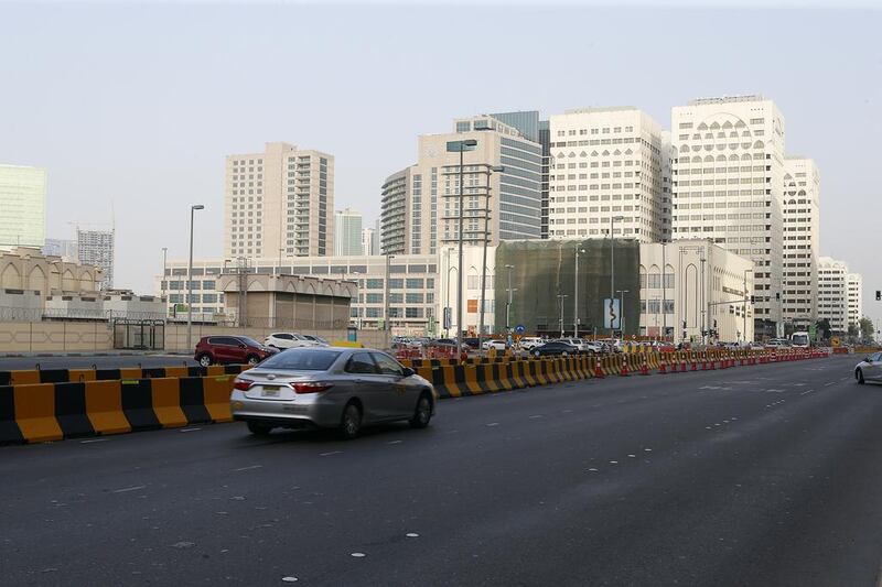 Pedestrian bridges Al Zahiyah in Abu Dhabi have been removed to make way for roadworks.  Ravindranath K / The National 