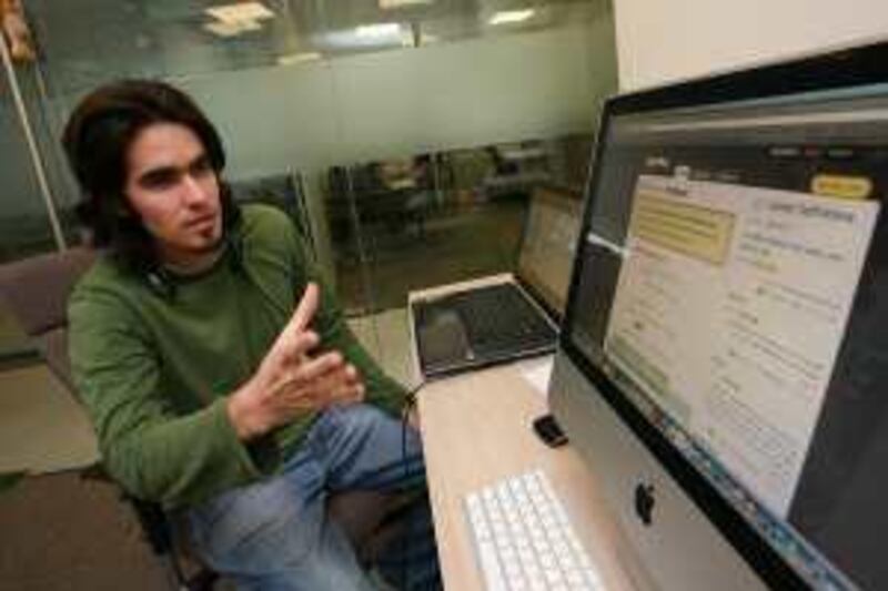 DUBAI - AUGUST 15,2009 - Abdullah Arif set up a arabic online dictionary . ( Paulo Vecina/ The National ) *** Local Caption ***  PV Abdullah 8.jpg