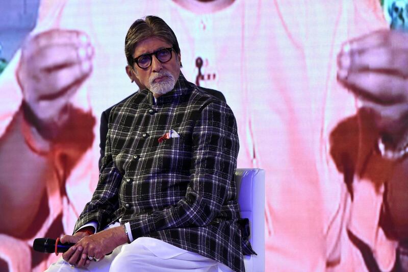 (FILES) In this file photo taken on August 27, 2019, Indian Bollywood actor Amitabh Bachchan takes part in a launch event for the water conservation effort "Mission Paani" in Mumbai. Bollywood superstar Amitabh Bachchan has been discharged on August 2 from Nanavati hospital, where he was admitted with his son Abhishek Bachchan on July 11, after testing negative on the last COVID-19 coronavirus test.  / AFP / Sujit Jaiswal
