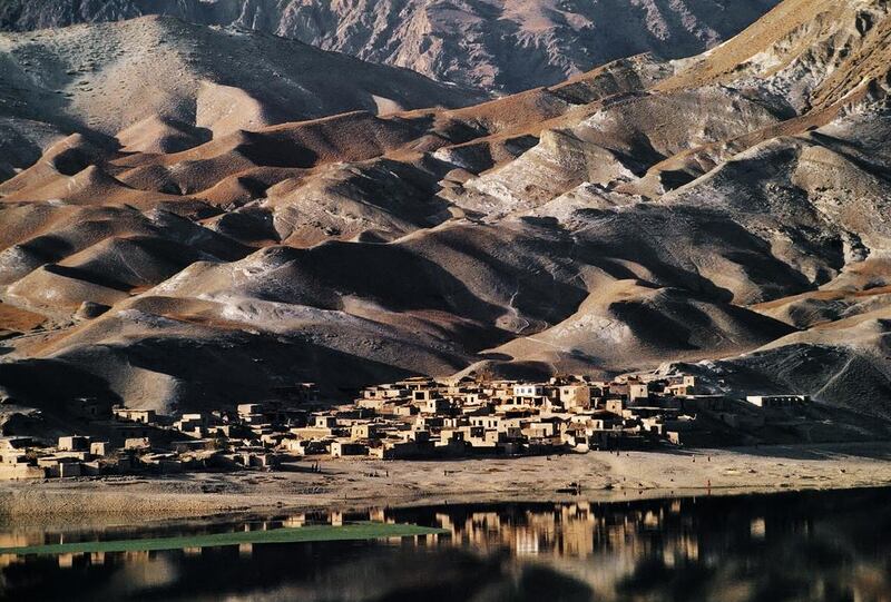 Road to Jalalabad, 1992. Copyright ©Steve McCurry / Magnum Photos