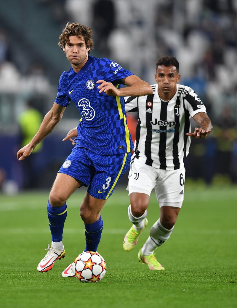 Marcos Alonso – 6, Looked shaky several times and was dispossessed several times during the first half. Booked for a push on Cuandrado within 18 minutes. AFP