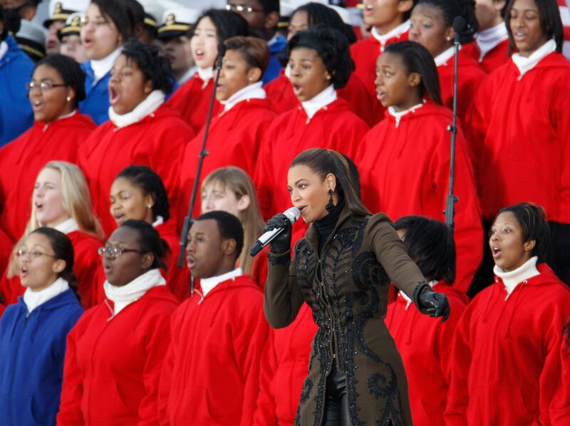 Beyonce sings 'America the Beautiful' during the We Are One: Opening Inaugural Celebration at the Lincoln Memorial in Washington, January 18, 2009. Reuters