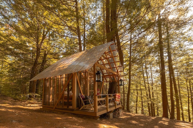 Vermont:Tanglebloom Cabin in Brookline