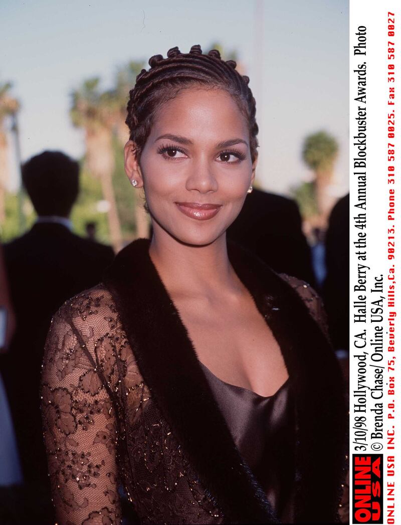 373647 01: 3/10/98 Hollywood, CA. Halle Berry at the 4th Annual Blockbuster Awards.