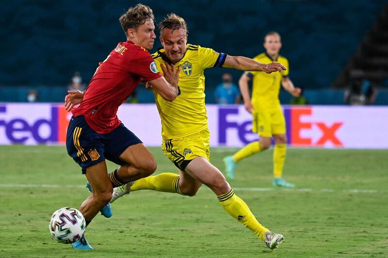 Diego Llorente – 6. Deflected Sweden’s first shot on goal onto the post after 41 minutes. Defended well when needed but not enough of Spain’s attacks came from down the right where he should have been more of a threat with Torres. AFP