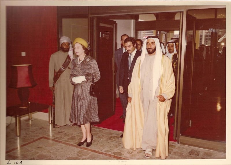 Queen Elizabeth and Sheikh Zayed at the hotel’s inauguration in 1979. 