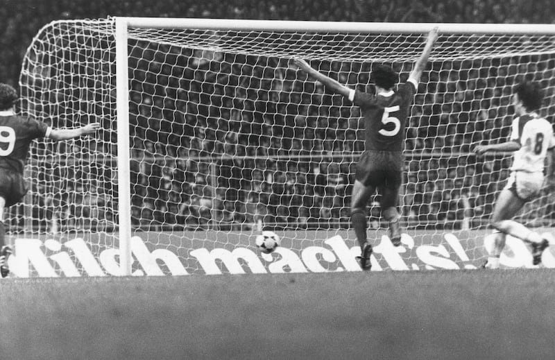 11th May 1978:  Ray Kennedy salutes Kenny Dalglish's winning goal as Liverpool win the European Cup with a 1-0 victory over FC Bruges in the European Cup final at Wembley Stadium.  (Photo by Evening Standard/Getty Images)