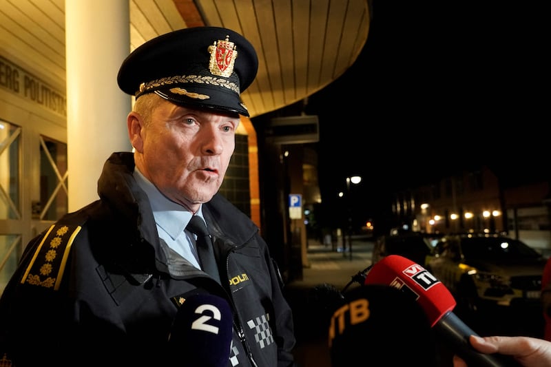 Oyvind Aas, head of operations at Buskerud police, talks to the press at the scene where a man armed with a bow and arrows killed several people and wounded others in the southeastern town of Kongsberg, Norway, on October 13. AFP
