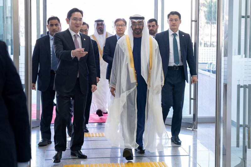 HWASEONG CITY, REPUBLIC OF KOREA (SOUTH KOREA)  - February 26, 2019: HH Sheikh Mohamed bin Zayed Al Nahyan, Crown Prince of Abu Dhabi and Deputy Supreme Commander of the UAE Armed Forces (R) is received by Jay Y. Lee, Vice Chairman (L) upon his arrival at the Samsung Electronics Semiconductor Research and Development Centre.

( Ryan Carter / Ministry of Presidential Affairs )
---