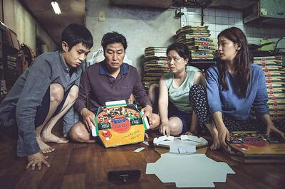 Kang-ho Song, Hye-jin Jang, Woo-sik Choi, and So-dam Park in Gisaengchung (2019) IMDb