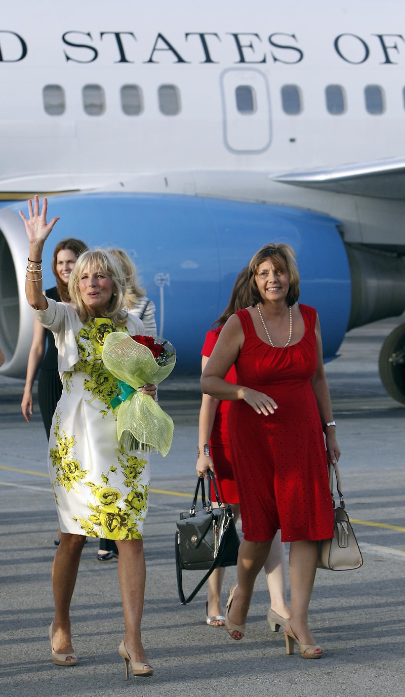 epa05573776 US Second Lady Jill Biden (L), the wife of US Vice President Joe Biden, is welcomed by Director General of the Department of the United States at the Cuban Ministry of Foreign Affairs (MINREX) Josefina Vidal (R) upon her arrival in Havana, Cuba, 06 October 2016, prior to her meeting with members of the Government and social representatives of the island. Biden is in Cuba from 06 to 09 October.  EPA/ERNESTO MASTRASCUSA