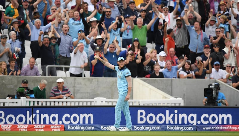 LONDON, ENGLAND - MAY 30: Ben Stokes of England celebrates taking the catch of Andile Phehlukwayo of South Africa during the Group Stage match of the ICC Cricket World Cup 2019 between England and South Africa at The Oval on May 30, 2019 in London, England. (Photo by Alex Davidson/Getty Images)