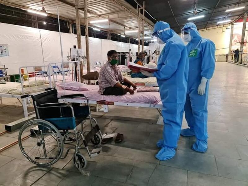 Medical equipment, syringes, masks, protective gear, food and oxygen concentrators reaches facilities in Atladara, in western India after contributions from people in the UAE, UK and Europe to a call from the Abu Dhabi temple authorities for Covid-19 relief in India.  