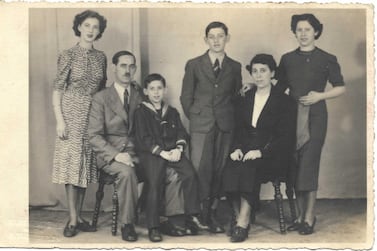 Kleinmann family, April 1938. Peter Patten