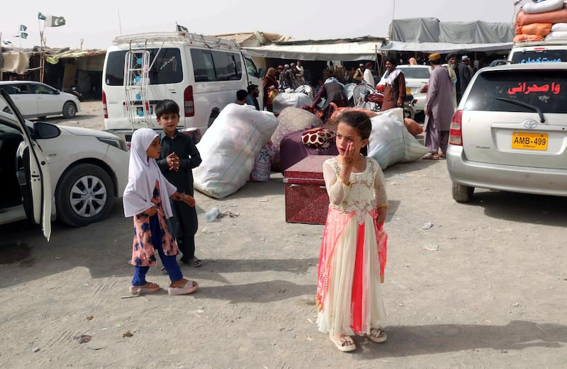 People at the border checkpoint at Chaman, Pakistan on August 15, 2021. Pakistani authorities had reopened the frontier with Afghanistan on August 13 after several days of closure. EPA