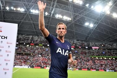 SINGAPORE, SINGAPORE - JULY 21: Man of the Match Harry Kane of Tottenham Hotspur applauds fans after the International Champions Cup match between Juventus and Tottenham Hotspur at the Singapore National Stadium on July 21, 2019 in Singapore. (Photo by Thananuwat Srirasant/Getty Images)