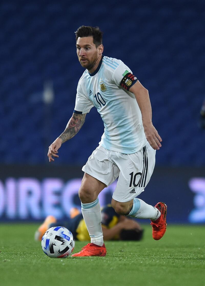 Messi against Ecuador in Buenos Aires. EPA