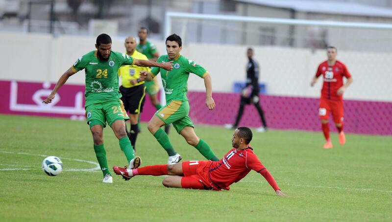 Al Shabab VS al shaab - photo by: Mutawakil Mubarak