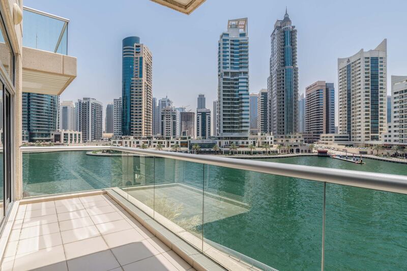 <p>The property has spectacular views of Dubai Marina.&nbsp;Courtesy LuxuryProperty.com</p>
