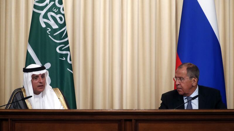 epa06981232 Russian Foreign Minister Sergei Lavrov (R) and Saudi Foreign Minister Adel al-Jubeir (L) attend a news conference following for their talks in Moscow, Russia, 29 August 2018. The Saudi FM is on an official visit to Moscow.  EPA/MAXIM SHIPENKOV