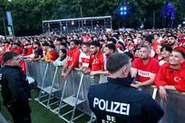 Ultra-nationalist Turkey fans chant against refugees ahead of match in Berlin