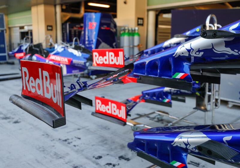 Abu Dhabi, United Arab Emirates, November 26, 2019.    Abu Dhabi grand Prix  preparations 2019.-- Red Bull Racing front wings ready  to be attached.Victor Besa / The NationalSection:  SPReporter:  Simon Wilgress-Pike