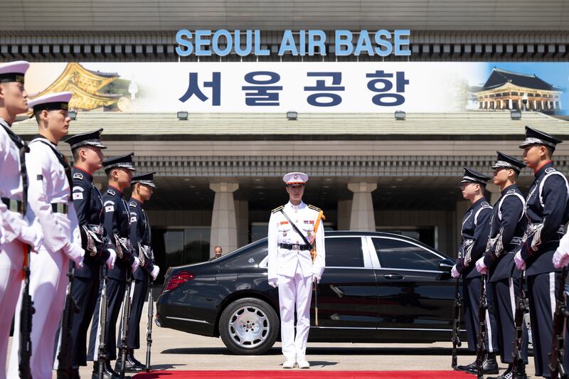 A South Korean honour guard stands at attention at the airbase, after Sheikh Mohamed's arrival. Photo: Abdulla Al Neyadi / UAE Presidential