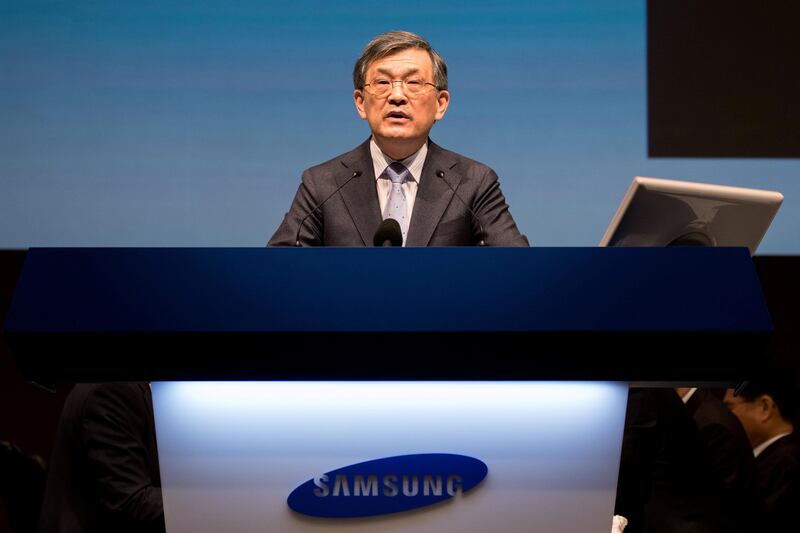 FILE PHOTO: Kwon Oh-Hyun, co-chief executive officer of Samsung Electronics Co., speaks during the company's annual general meeting at the Seocho office building in Seoul, South Korea, March 24, 2017.  REUTERS/SeongJoon Cho/Pool/File Photo