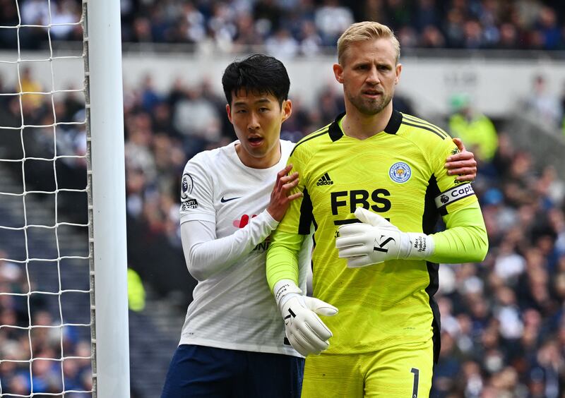 LEICESTER CITY RATINGS: Kasper Schmeichel – 5 Called upon to deny Kane a second before half-time but made a mess of a cross into the box. Had little joy keeping out Spurs’ shots. 


Reuters