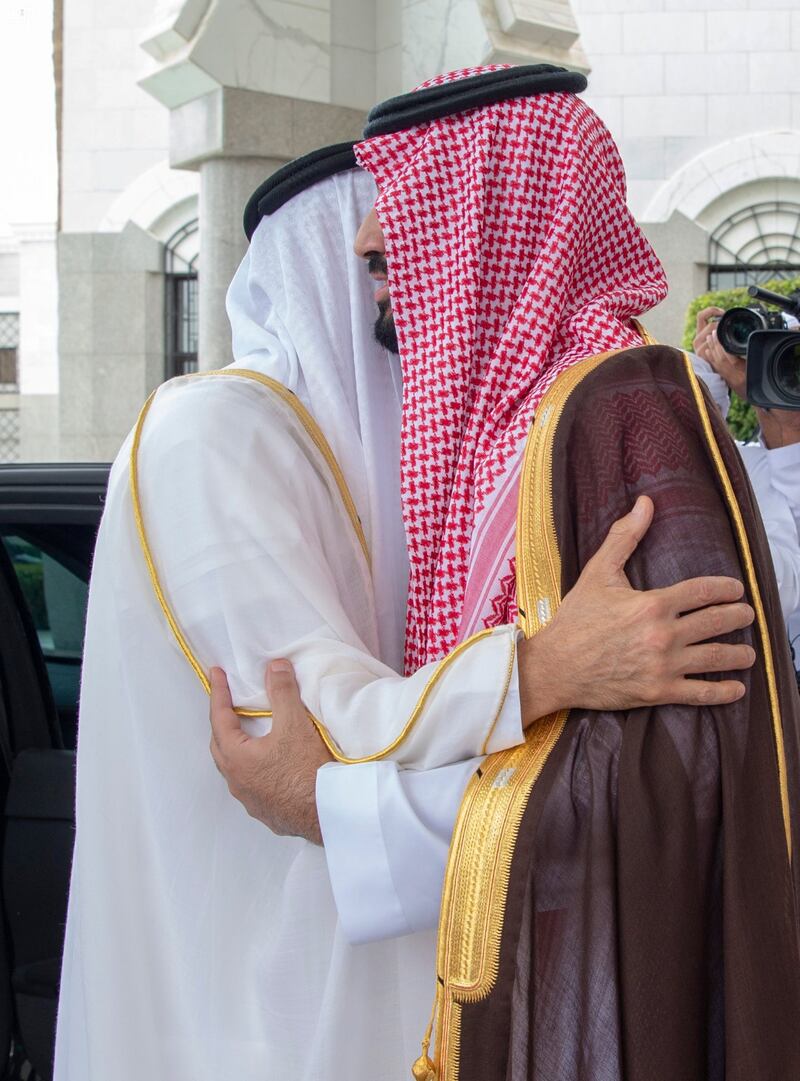 Sheikh Mohamed greets Crown Prince Mohammed bin Salman. Courtesy: Saudi Press Agency