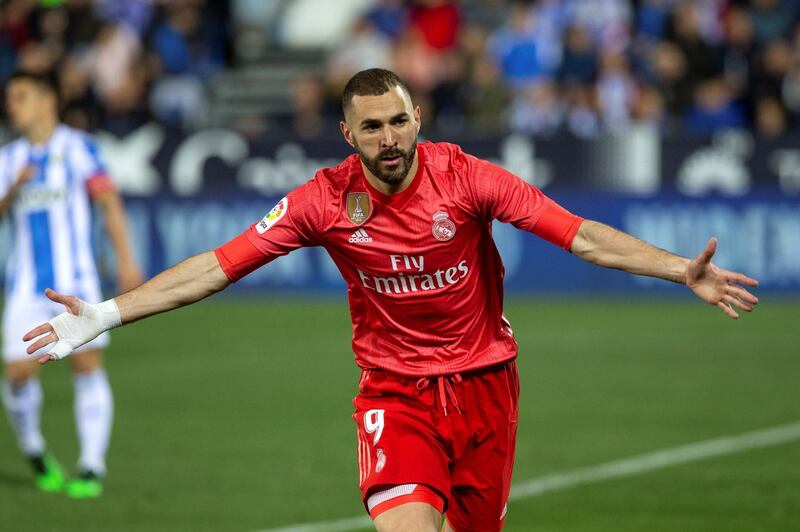 epa07508977 Real Madrid's Karim Benzema celebrates after scoring the 1-1 tie during a Spanish LaLiga soccer match between CD Leganes and Real Madrid at the Butarque stadium in Leganes, Madrid, Spain, 15 April 2019.  EPA/RODRIGO JIMENEZ