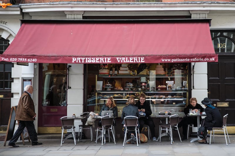 LONDON, ENGLAND - FEBRUARY 16: People sit outside a Patisserie Valerie in Marylebone on February 16, 2017 in London, England. The Association for Licensed Multiple Retailers have written to the Chancellor Philip Hammond calling for more transitional relief ahead of a business rate increase in April. A further rise in business rates could force more pubs and restaurants across the UK to close as they struggle to keep up with costs. (Photo by Jack Taylor/Getty Images)