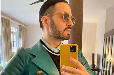 Designer Marc Jacobs modelling a vintage coat on Work From Home Fits. Instagram / wfhfits