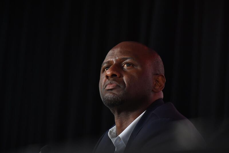 French former Arsenal and France star Patrick Vieira, world and European champion with Les Bleus, attends a press conference after being officialy appointed as French L1 football club of OGC Nice's new coach on June 11, 2018.
 Vieira, 41, arrives after a stint at MLS outfit New York City FC. He has signed a three-year contract and replaces Lucien Favre who is moving to Borussia Dortmund. / AFP / YANN COATSALIOU
