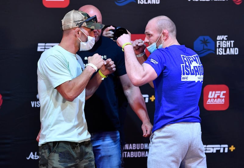 ABU DHABI, UNITED ARAB EMIRATES - JULY 14: (L-R) Opponents Jared Gordon and Chris Fishgold of England face off during the UFC Fight Night weigh-in inside Flash Forum on UFC Fight Island on July 14, 2020 in Yas Island, Abu Dhabi, United Arab Emirates. (Photo by Jeff Bottari/Zuffa LLC via Getty Images)