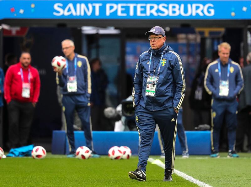 epa06857542 Sweden's head coach Janne Andersson (front) leads his team's training session in St.Petersburg, Russia, 02 July 2018. Sweden will face Switzerland in the FIFA World Cup 2018 round of 16 soccer match on 03 July 2018.  EPA/GEORGI LICOVSKI   EDITORIAL USE ONLY