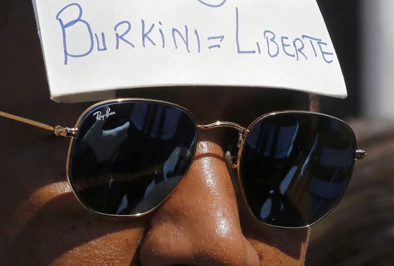 France’s highest court, the Conseil d’Etat, has ruled that the orders on burqini should be suspended since they “clearly, illegally breached fundamental freedoms". Regis Duvignau / Reuters