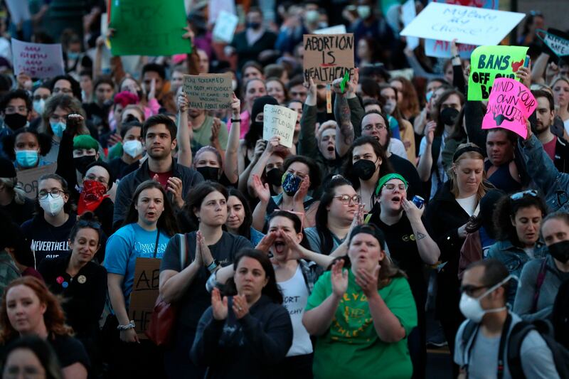 Abortion-rights activists and supporters protest outside Philadelphia's federal courthouse on May 3, 2022, in response to the leak of a draft opinion on a potential Supreme Court vote to overturn Roe v Wade.  The Philadelphia Inquirer / AP