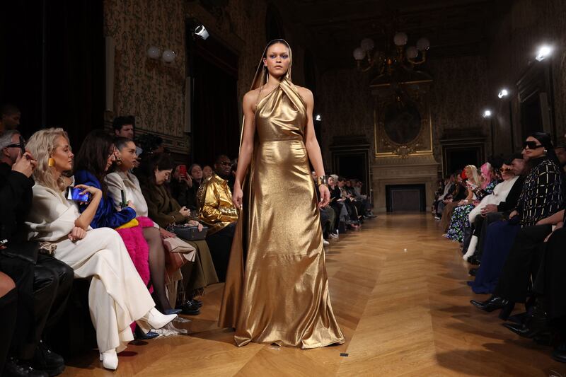 A look in molten gold. AFP