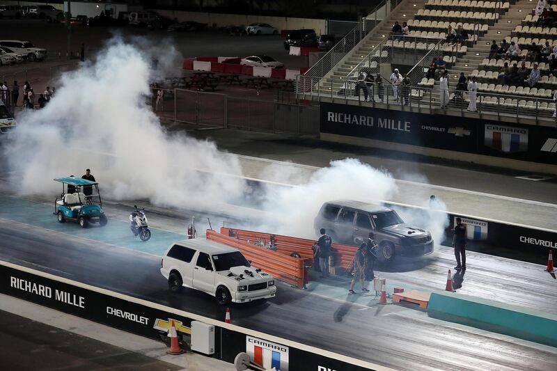 ABU DHABI , UNITED ARAB EMIRATES , APRIL 19 - 2018 :-Participants taking part in the drag racing at the Yas Super Street Challenge event held at Yas Marina Circuit in Abu Dhabi. ( Pawan Singh / The National ) For Weekend. Story by Adam Workman