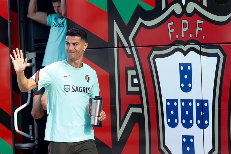Portuguese national soccer player Cristiano Ronaldo arrives before a training session in Almancil, Faro, South of Portugal, 10 October  2021.  Portugal will face Luxembourg in their FIFA World Cup Qatar 2022 qualifying group A soccer match on 12 October 2021 in Faro.   EPA / ANTONIO COTRIM