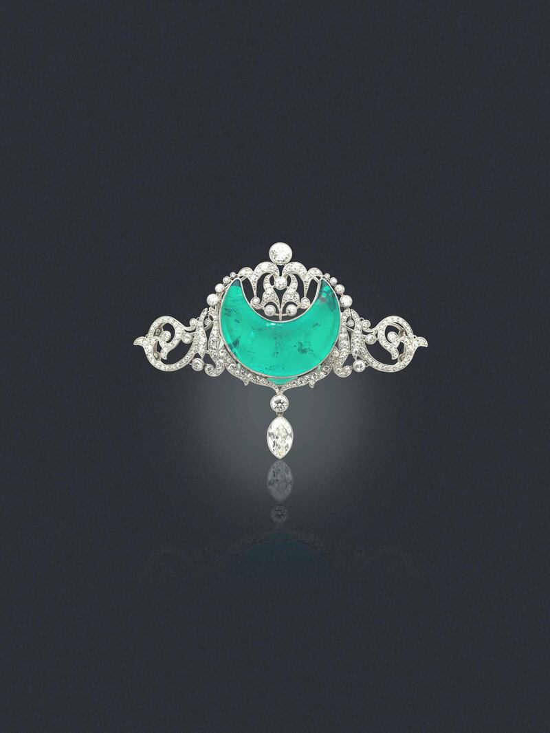 Emerald and diamond brooch, gifted by Maharaja Jagjit Singh of Kapurthala to his bride, the flamenco dancer Anita Delgado. Photo: Christie's 