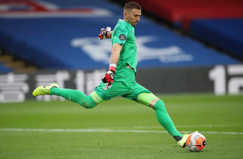CRYSTAL PALACE RATINGS: Vicente Guaita - 6: Pulled off a fingertip save to deny Mount at the end. Reuters