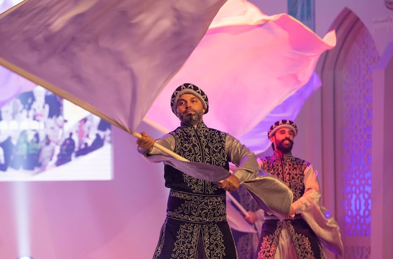 The performance incorporated seven odes expressing love for the Prophet Mohammed, alongside spiritual dances and visual effects. 