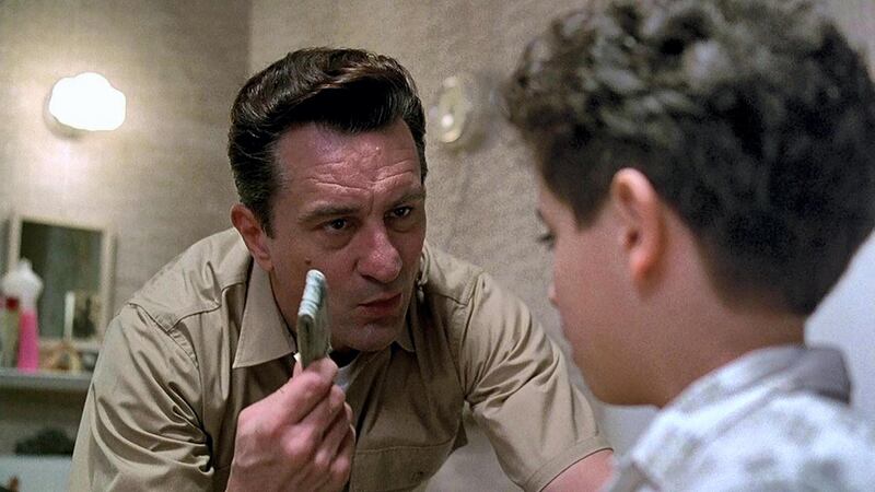 Robert De Niro and Francis Capra in A Bronx Tale (1993) IMDb