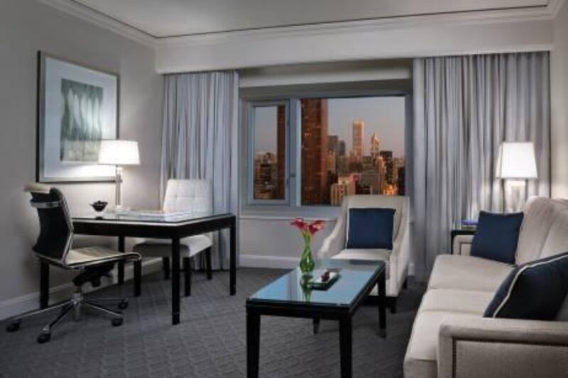A handout photo showing the Four Seasons Deluxe Executive Suite of Four Seasons Hotel Chicago (Peter Peirce / Four Seasons Hotels and Resorts)