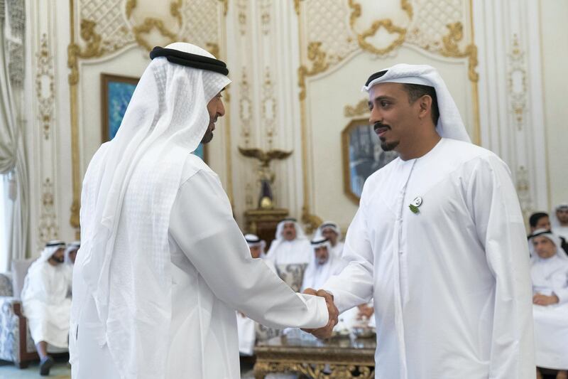 ABU DHABI, UNITED ARAB EMIRATES - October 07, 2019: HH Sheikh Mohamed bin Zayed Al Nahyan, Crown Prince of Abu Dhabi and Deputy Supreme Commander of the UAE Armed Forces (L), receives Mohamed Al Nuami, Director of Education at CPC and Director of the Qudwa Forum (R), during a Sea Palace barza. 


( Rashed Al Mansoori / Ministry of Presidential Affairs )
---