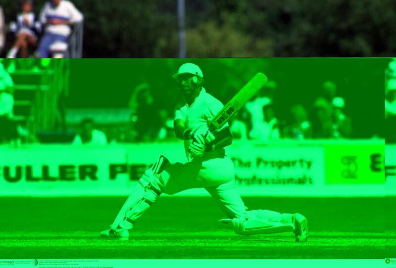 Cricket - 1990 Brittanic Assurance County Championship - Essex v Lancashire - Chelmsford - 21/7/90
Graham Gooch - Essex Captain in action batting
Mandatory Credit: Action Images / Sporting Pictures / Tony Marshall

CONTRACT CLIENTS PLEASE NOTE: ADDITIONAL FEES MAY APPLY - PLEASE CONTACT YOUR ACCOUNT MANAGER